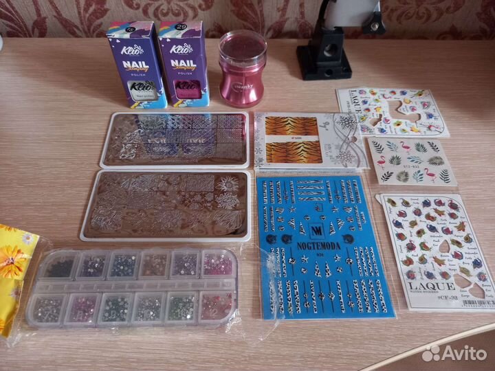 Пластины,лак для стемпинга