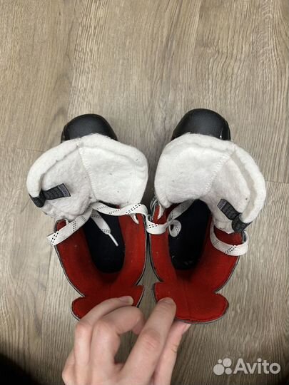 Хоккейные коньки Bauer