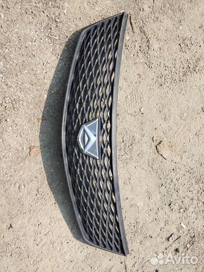 Решетка радиатора