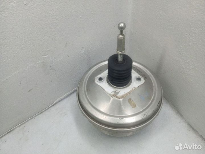 Вакуум тормозной audi A6 C7