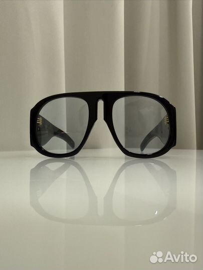 Стильные очки Guccl