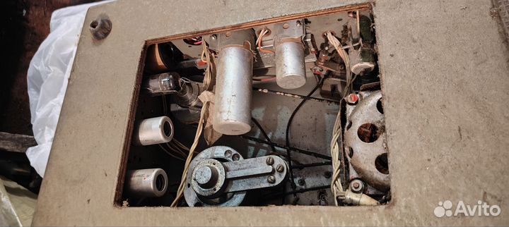 Катушечный магнитофон