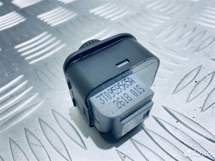 3T0959565A Джойстик зеркал Skoda Superb