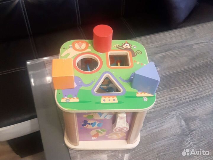 Развивающие игрушки