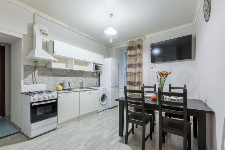 Комната 18 м² в 3-к., 2/4 эт.