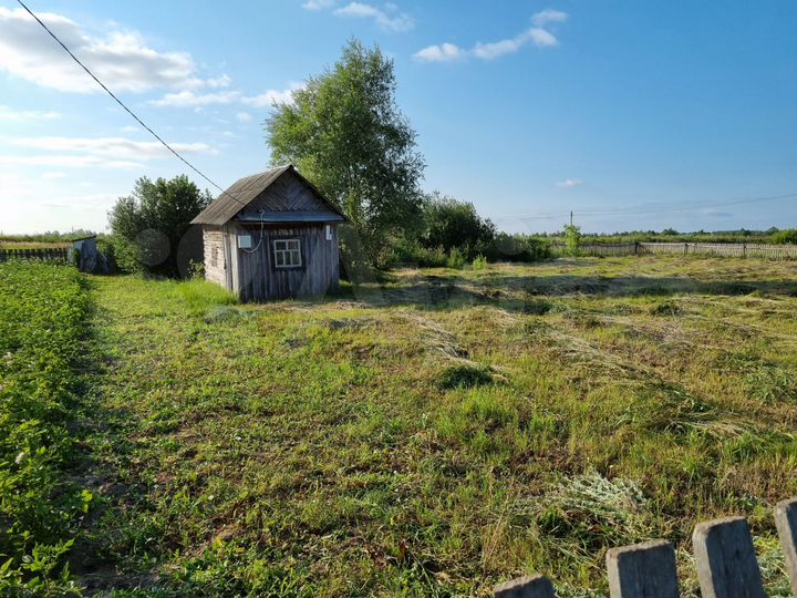 Дача 10 м² на участке 14 сот.