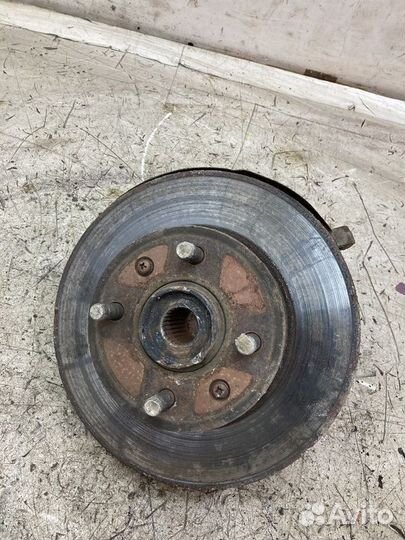 Кулак поворотный передний левый Hyundai Accent