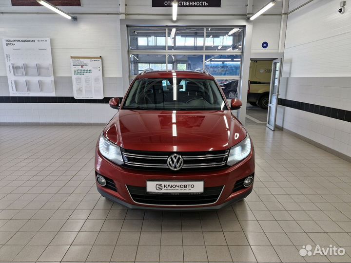 Volkswagen Tiguan 2.0 AT, 2013, 111 631 км