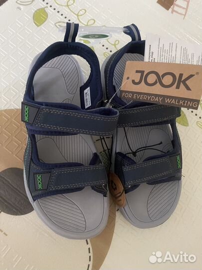 Сандали 36 размер новые