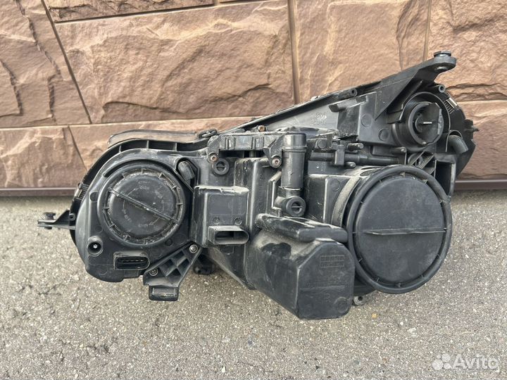 Правая фара от мерседес 211