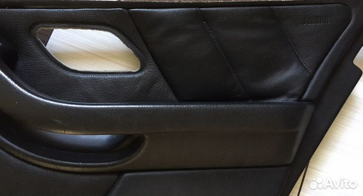 BMW e39 обшивка задней двери