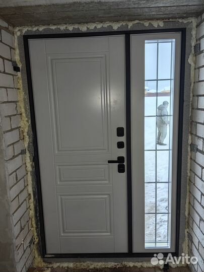 Двери входные металлические