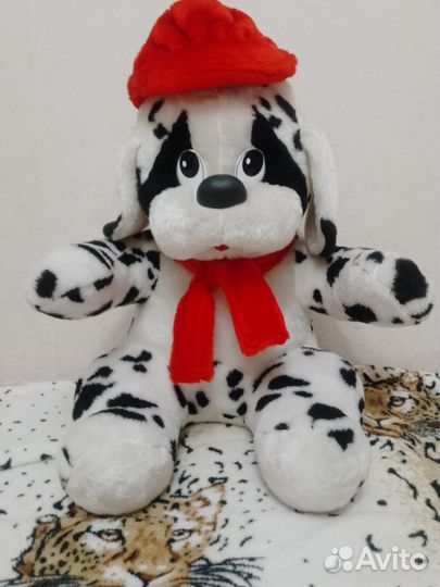 Большая мягкая игрушка собака