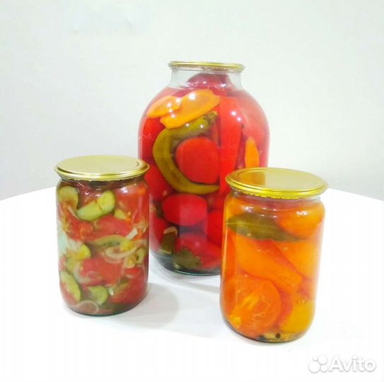 Маринованные огурцы, помидоры, салаты
