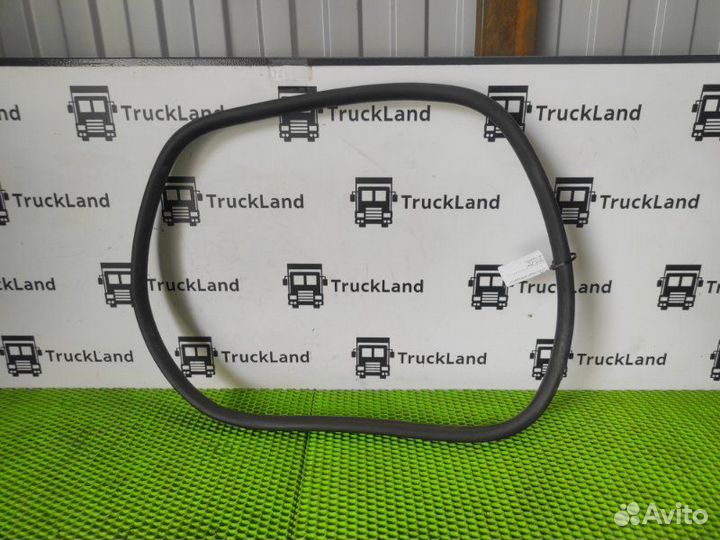 Уплотнитель крышка инструментального ящика Man Tgx