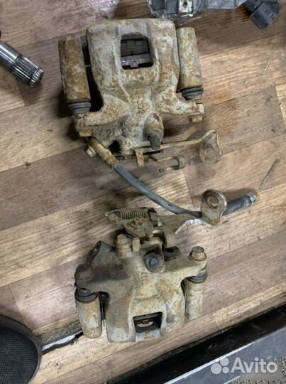 Суппорта задняя Mazda 6 GJ 2014