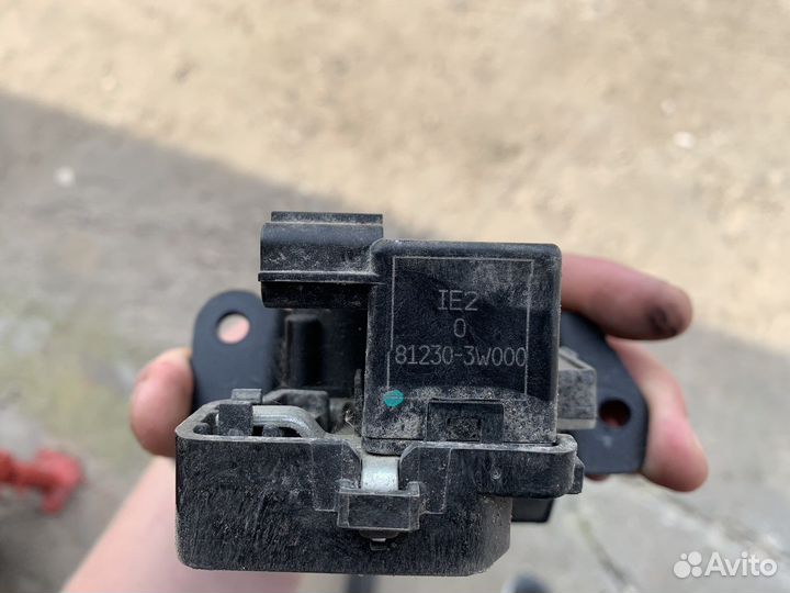 Замок крышки багажника sportage 3