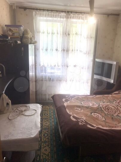 Комната 14 м² в 3-к., 3/9 эт.