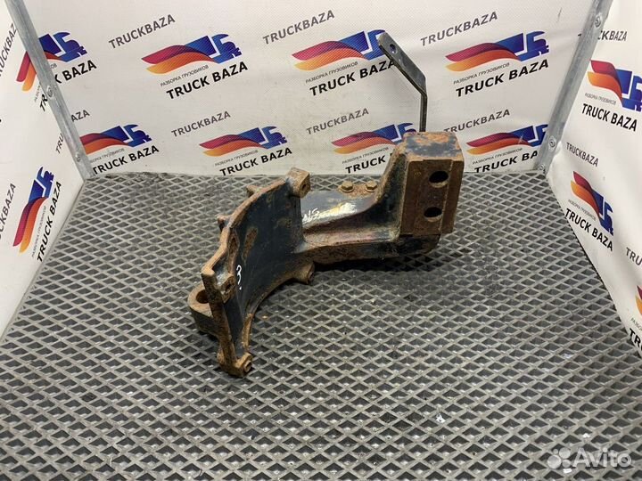 Кронштейн двигателя передний правый