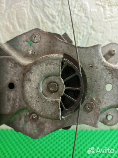 Стеклоподъемный механизм задний правый Rover 75