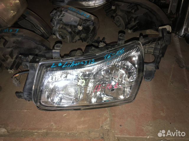 Фара Nissan Liberty 12