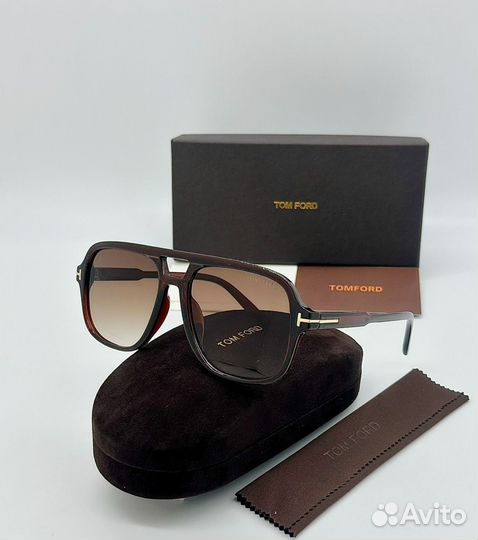 Солнцезащитные очки tom ford
