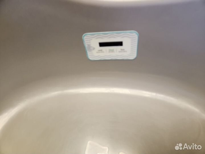 Ванночка для купания с горкой