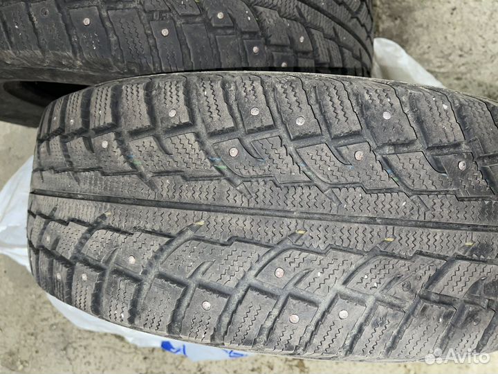 Kumho I'Zen Ice Power KW21 235/65 R17 108Q