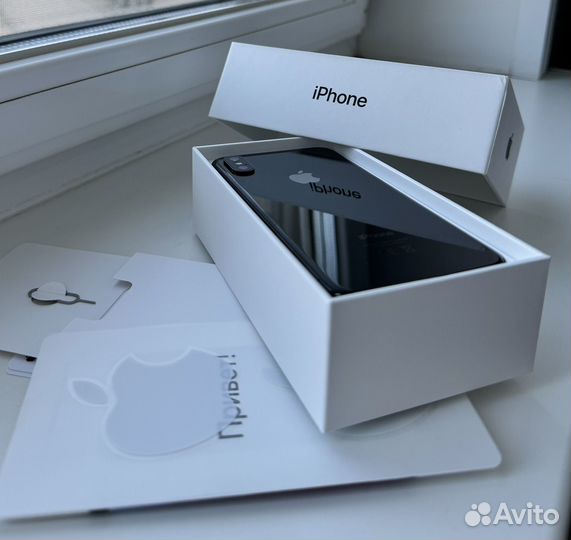 iPhone Xs, 256 ГБ