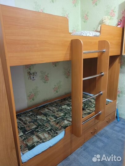 Двухярусная кровать бу