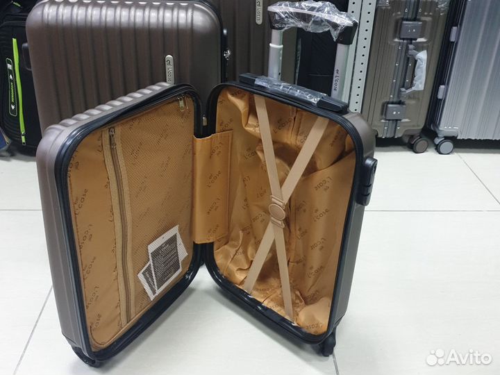 Чемодан L,case