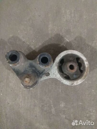 Подушка коробки передач Mazda 6 GH