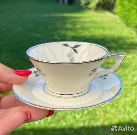 Винтажная фарфоровая кофейная пара