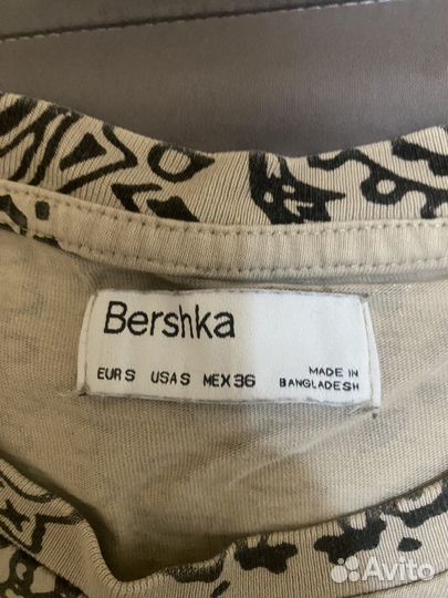 Футболка bershka