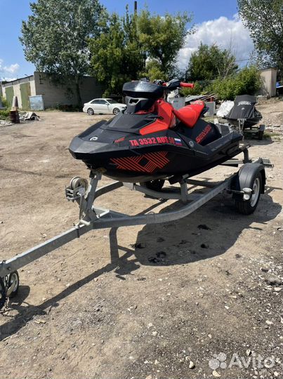 Brp spark trixx sea doo