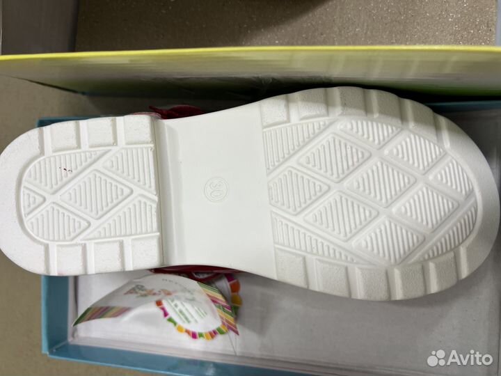 Сандалии детские