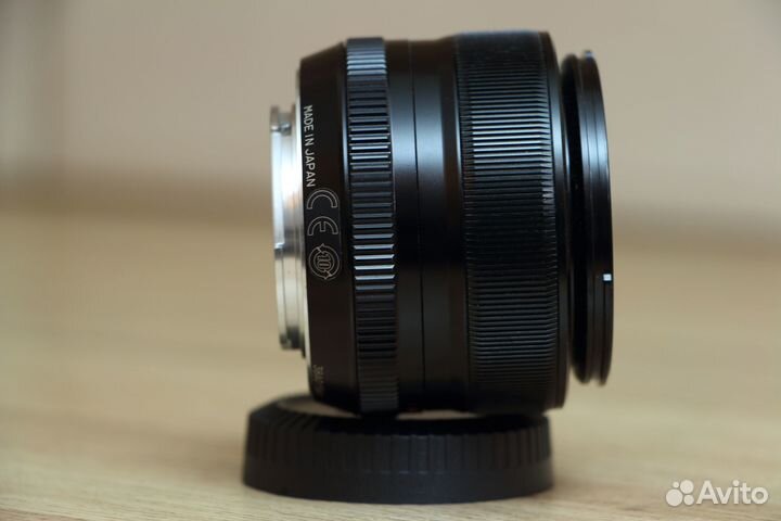 Fujifilm XF 35mm f/1.4 + UV фильтр