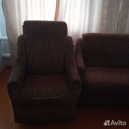 Диван и 2 кресла