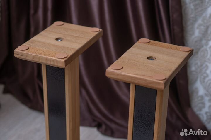 Стойки для полочной акустики HI-END