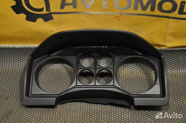 Консоль панели приборов mitsubishi pajero V78W