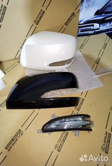 Крышка зеркала Lexus Lx