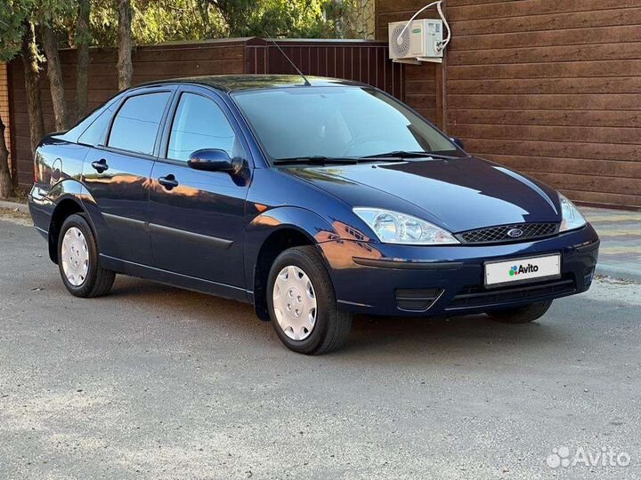 Ford Focus, 2004