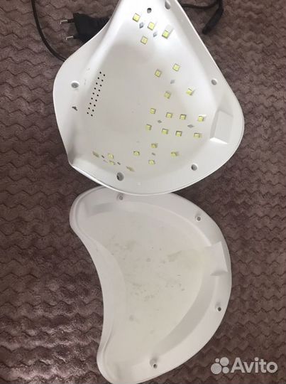 Лампа для ногтей