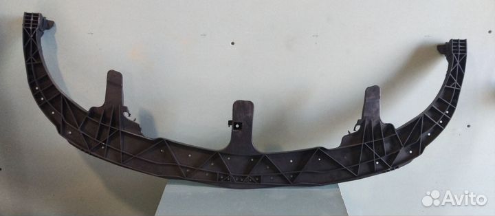 Усилитель переднего бампера Opel insignia