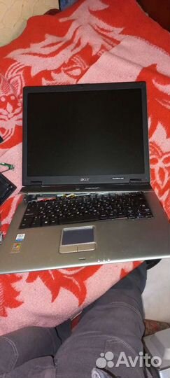 Ноутбук acer на запчасти