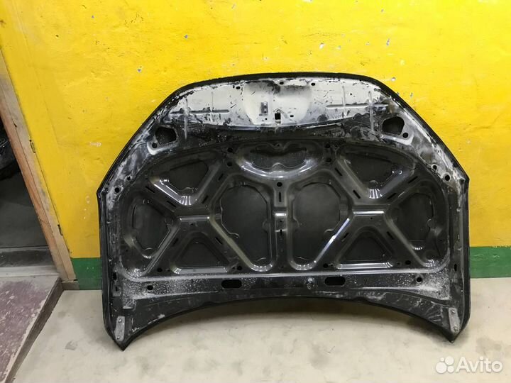 Капот LADA Granta