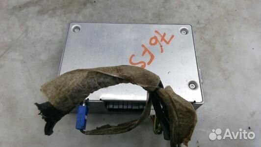 Блок управления chevrolet suburban GMT800 (76F05NC