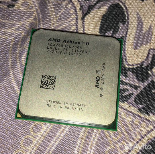 Два 2х ядерных процессора AMD Athlon II X2