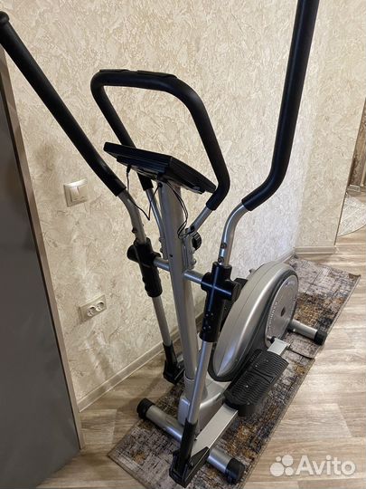 Эллиптический тренажер