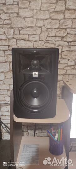 Студийные мониторы jbl 305p mkii